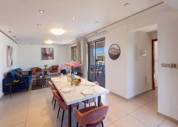 Napa Sunlight #1 別荘 アヤナパ